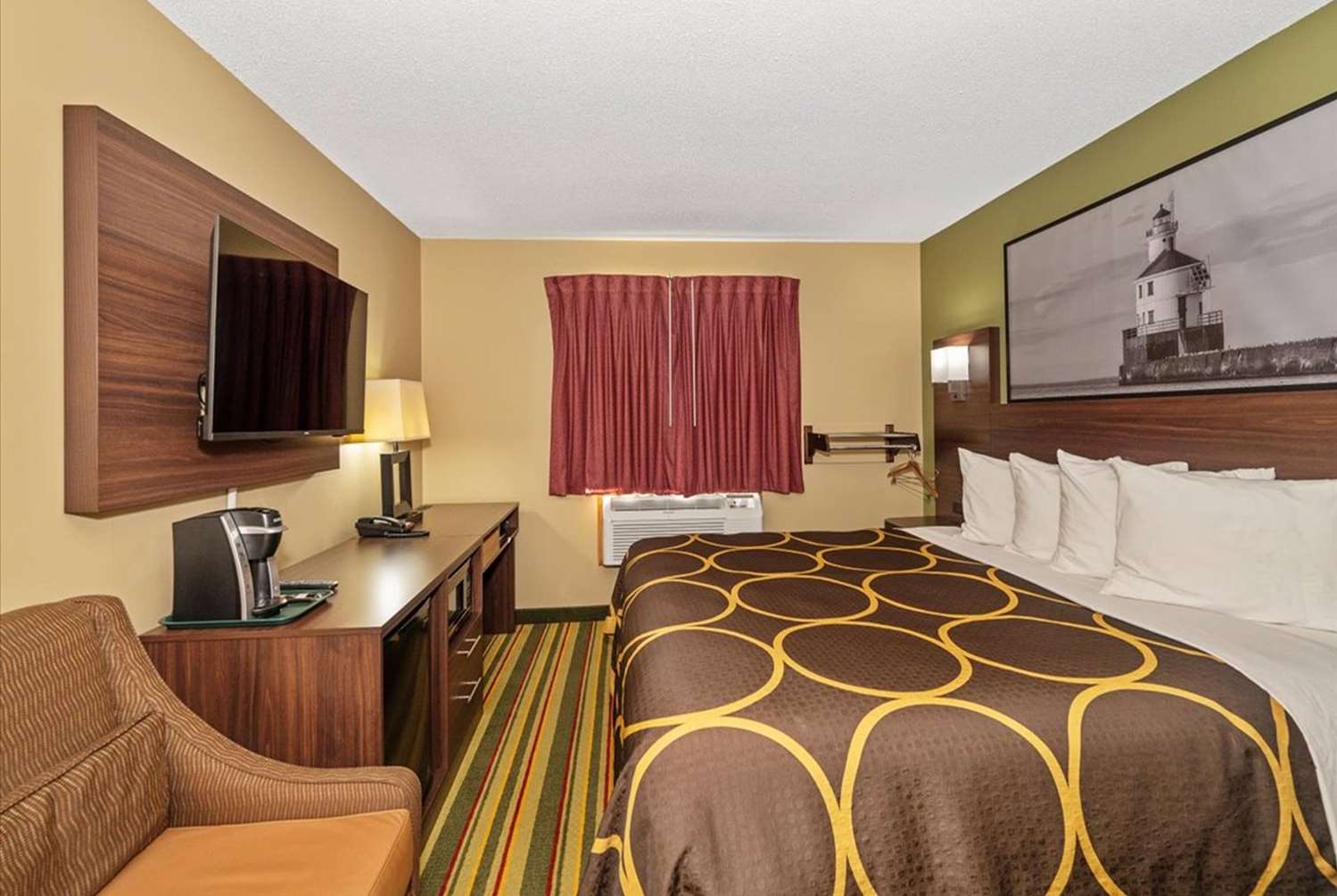 Super 8 by Wyndham Superior WI 7/25