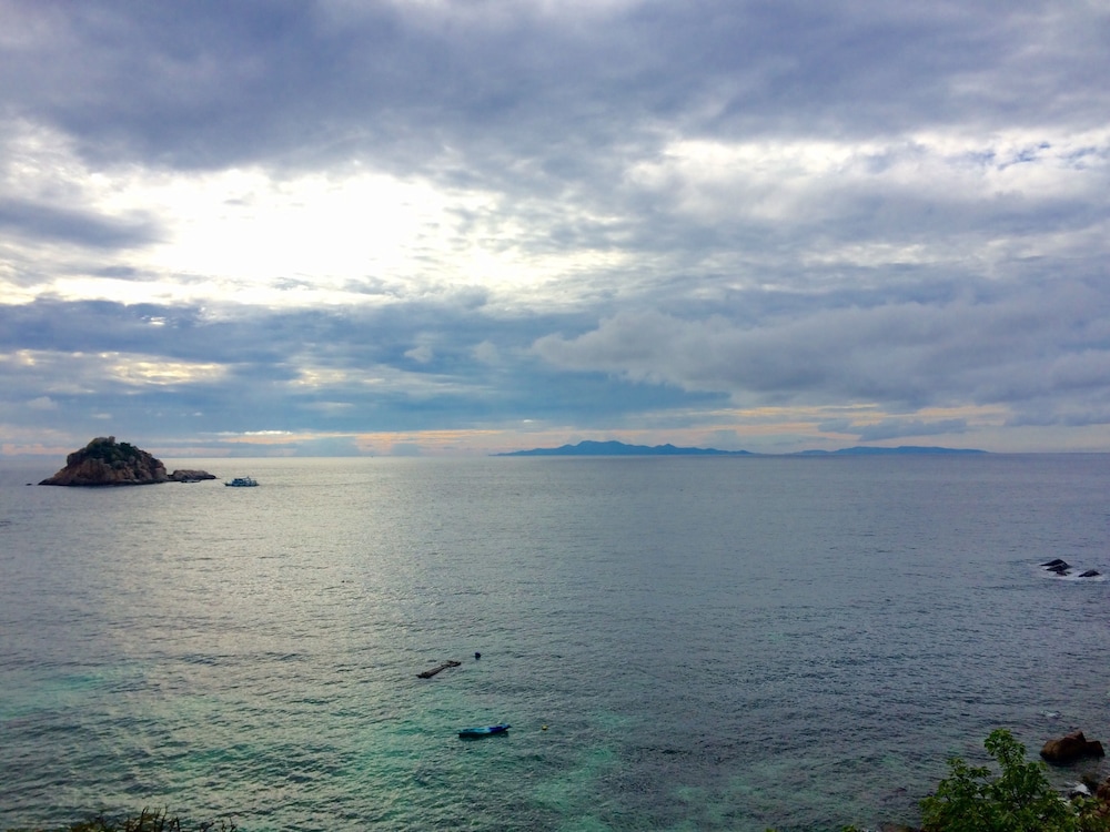 Coral View Resort 48/64
