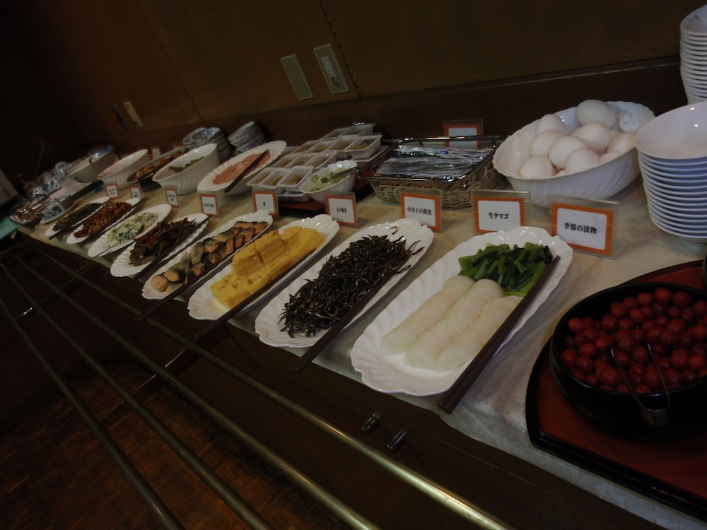 Hotel Crown Hills Okaya 6/21