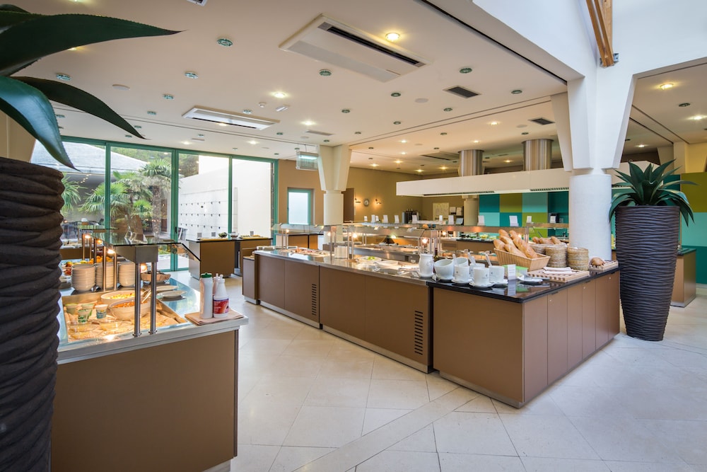 Bretanide Sport Wellness Resort 4/50