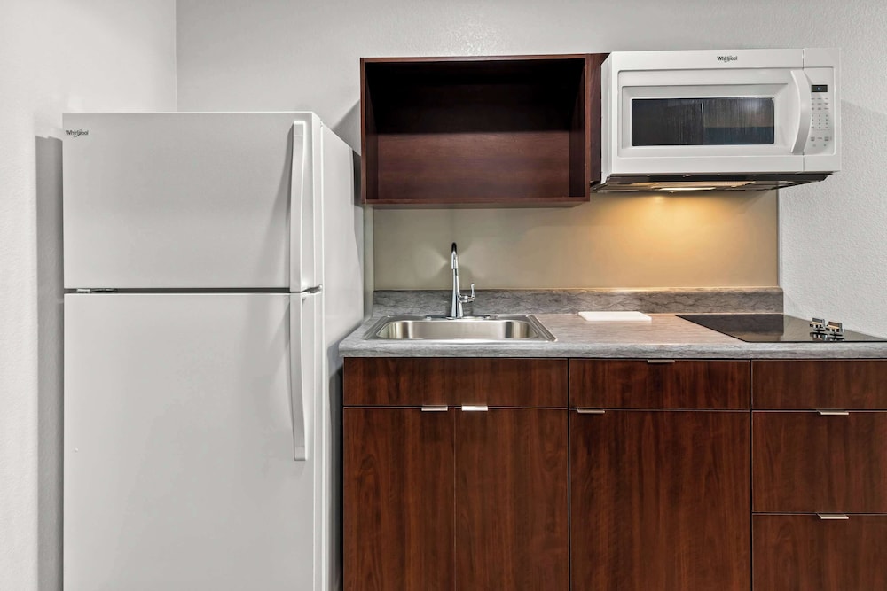 WoodSpring Suites Waco South 9/28