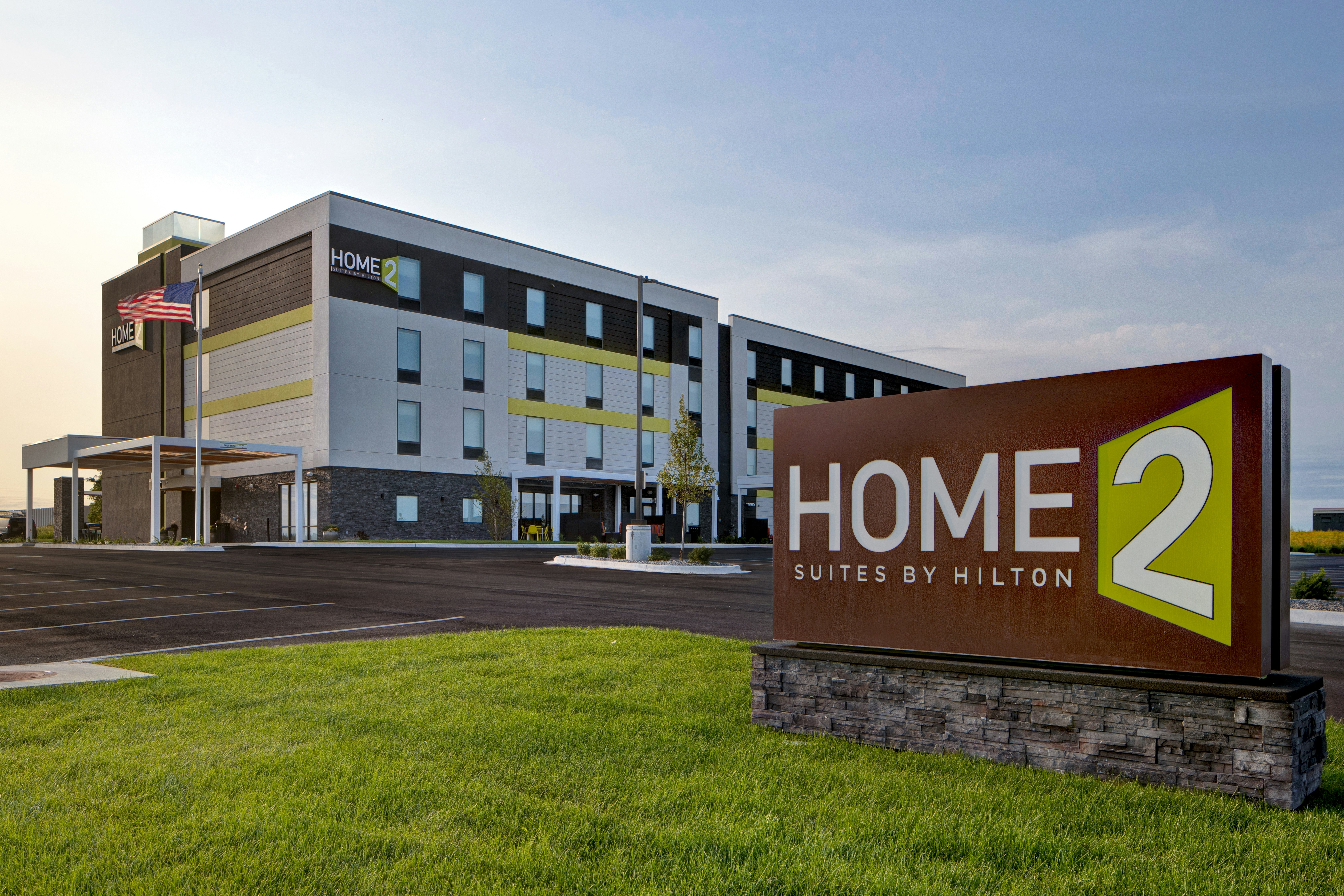 Home2 Suites By Hilton Loves Park Rockford 34/35