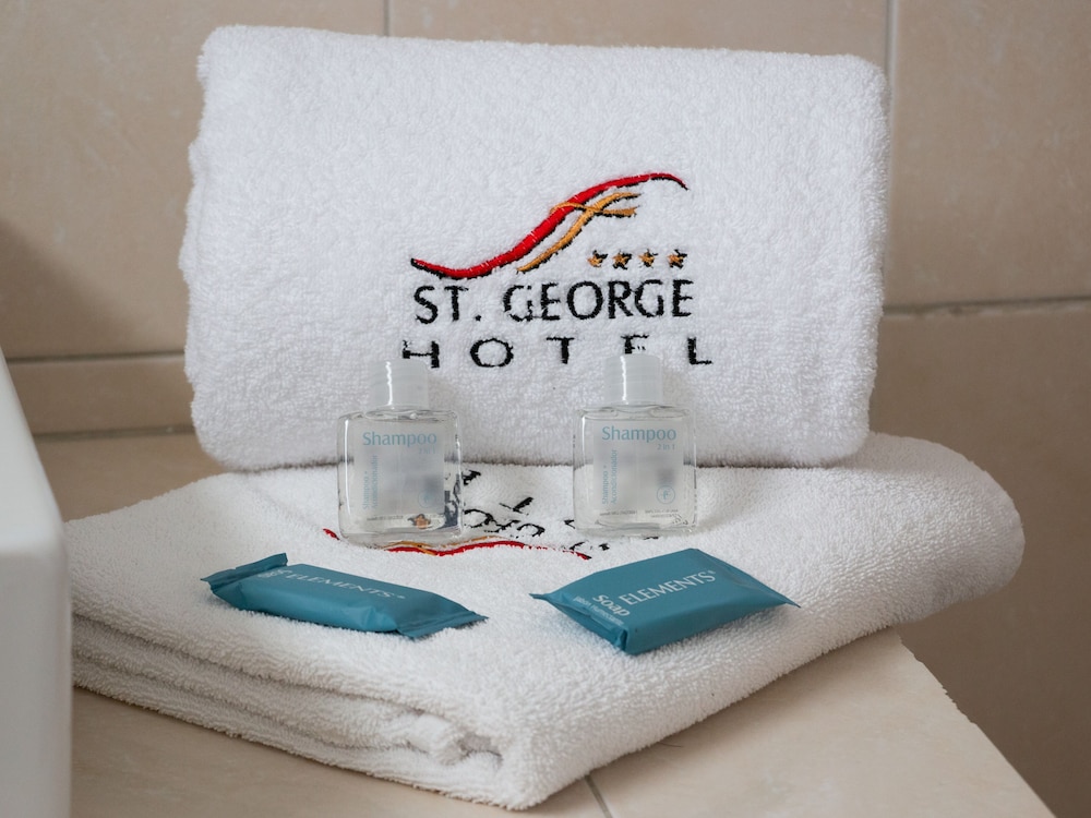 St George Hotel 26/67