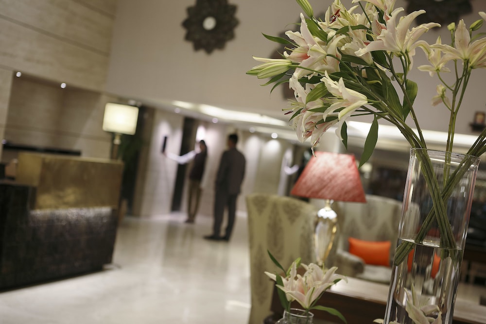Grand Mercure Vadodara Surya Palace 4/35