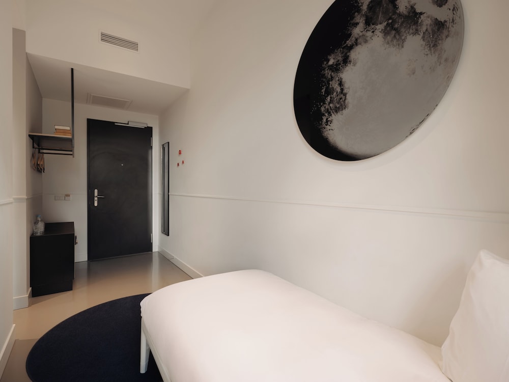 غرفة ثلاثية بسرير كينج وسرير فردي، Conscious Hotel Westerpark 4/7