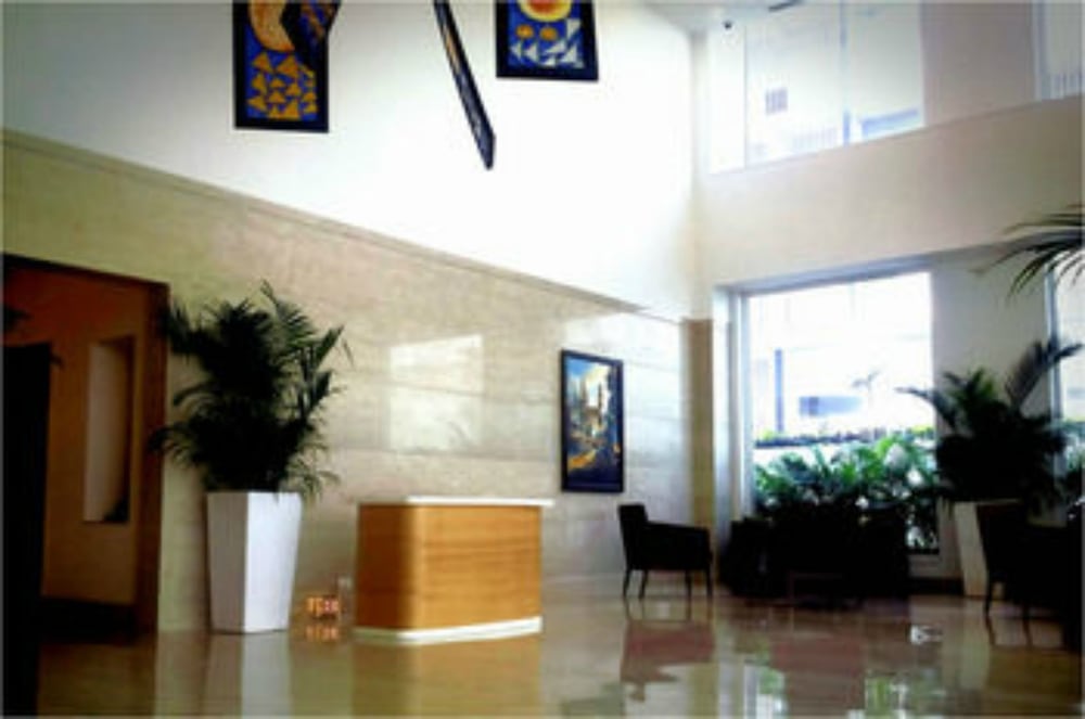 Lemon Tree Hotel Gachibowli Hyderabad 12/64