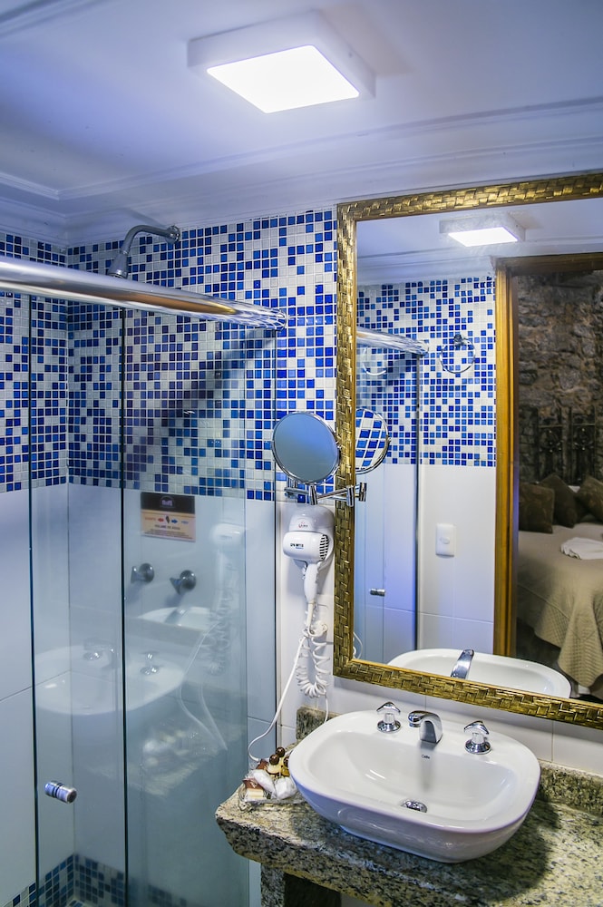 جناح جونيور بسرير مزدوج، Castelo de Itaipava Eventos Hotel & Gastronomia 3/3