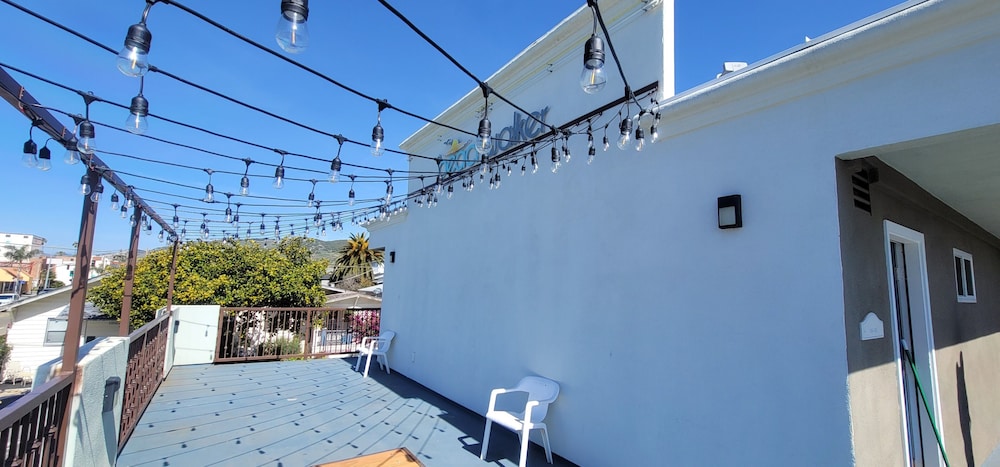 Beachwalker Inn and Suites 8/50