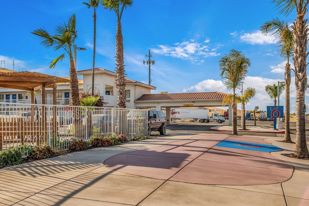 Motel6 Westley Ca 31/40