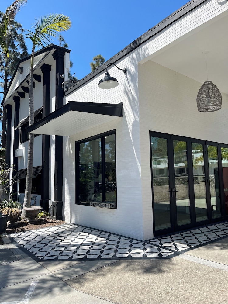 Anaheim Maingate Inn 3/49