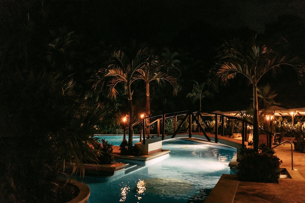 Mawamba Lodge 10/67