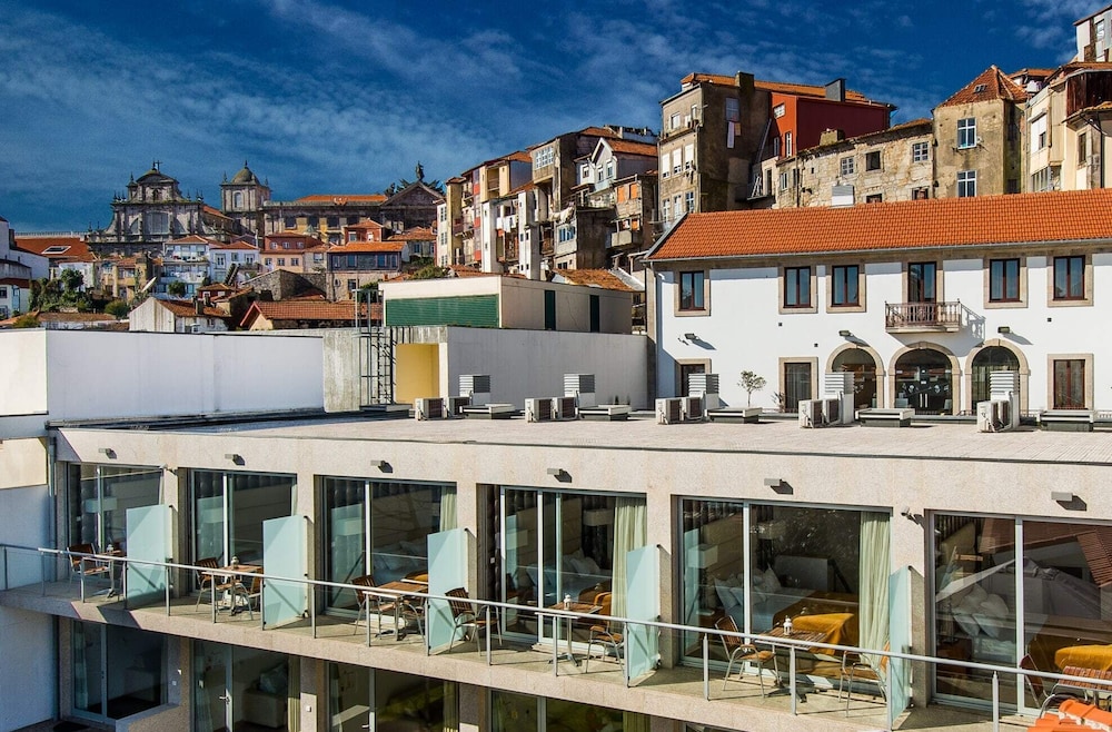 Oca Vitoria Village 1/53