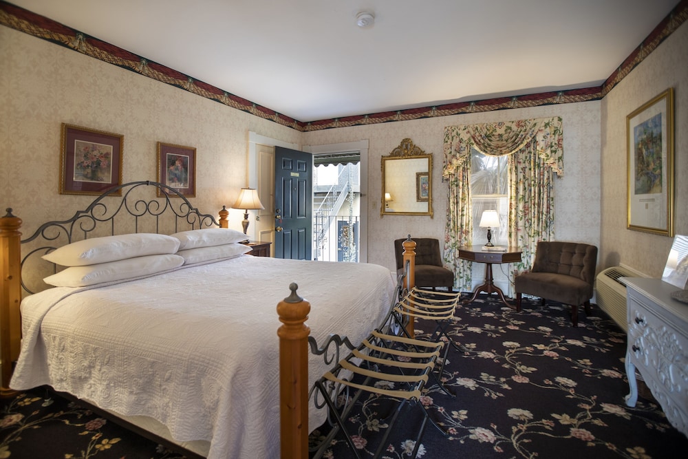Foley House Inn 17/75