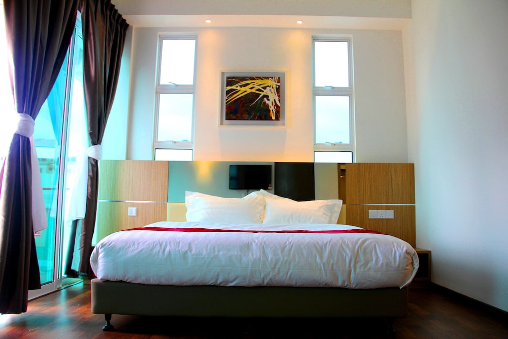 PREMIER, JUNIOR SUITE