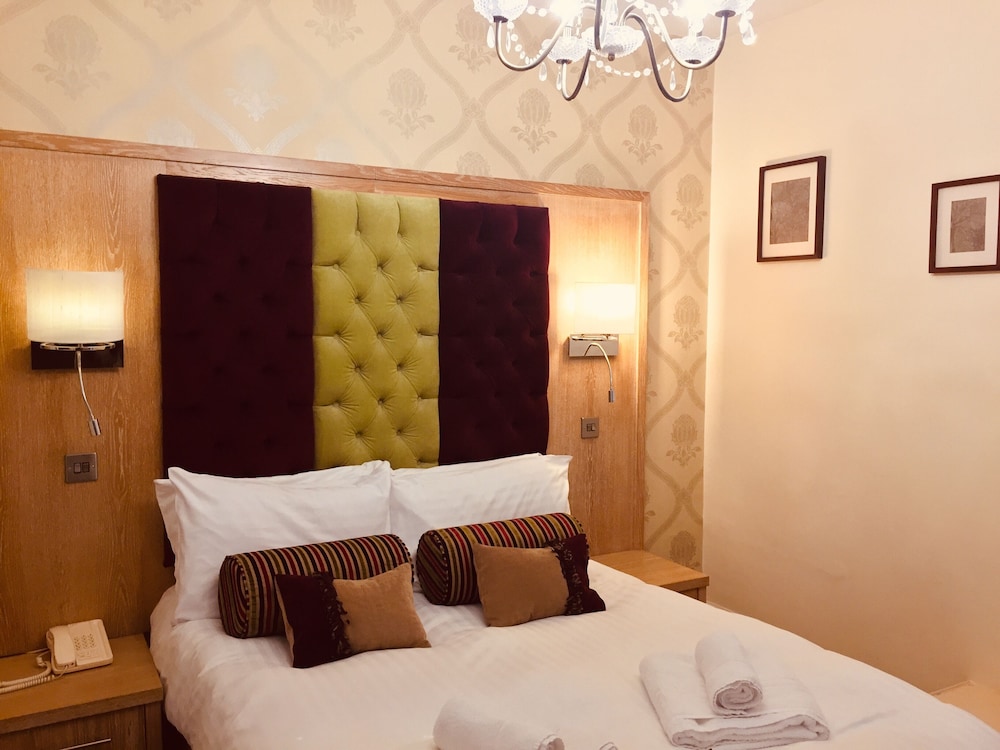 The Angel Inn Hotel 20/58