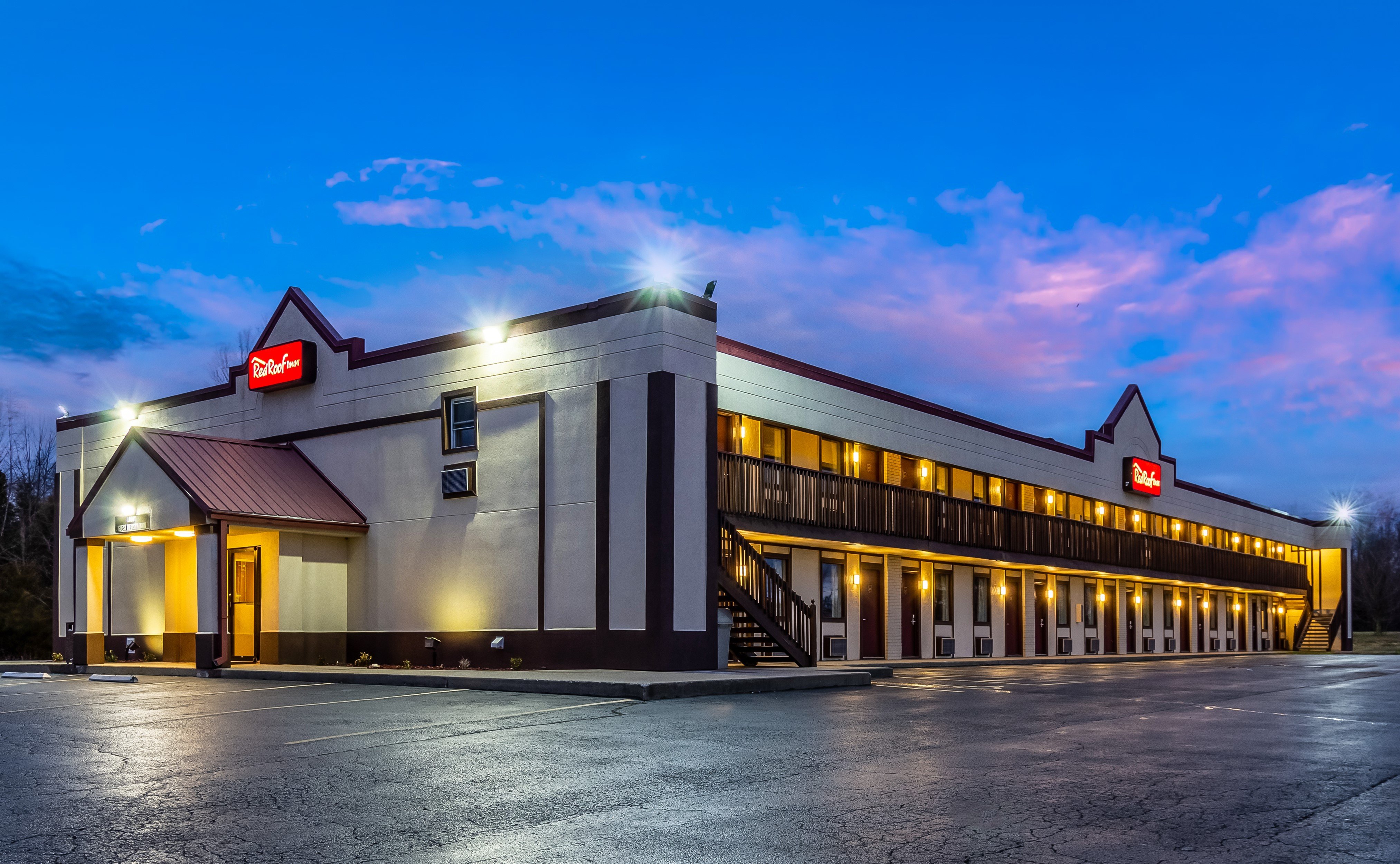 Red Roof Inn Scottsburg 6/27