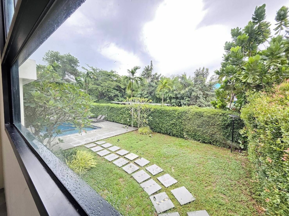S4 Nai Yang Beach 39/45