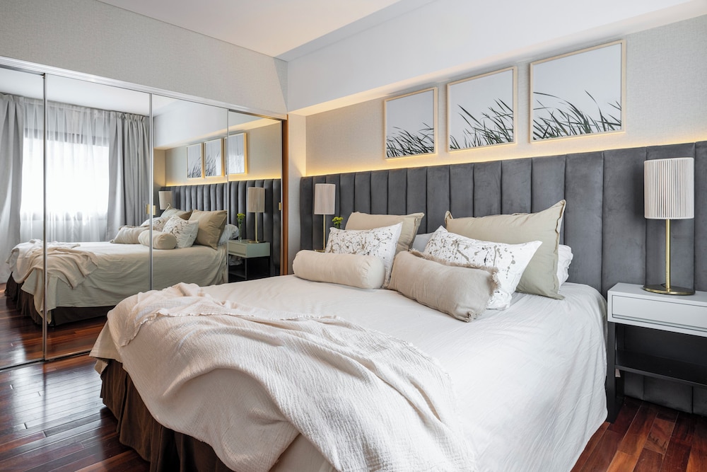 ARGENTA TOWER HOTEL 23/64