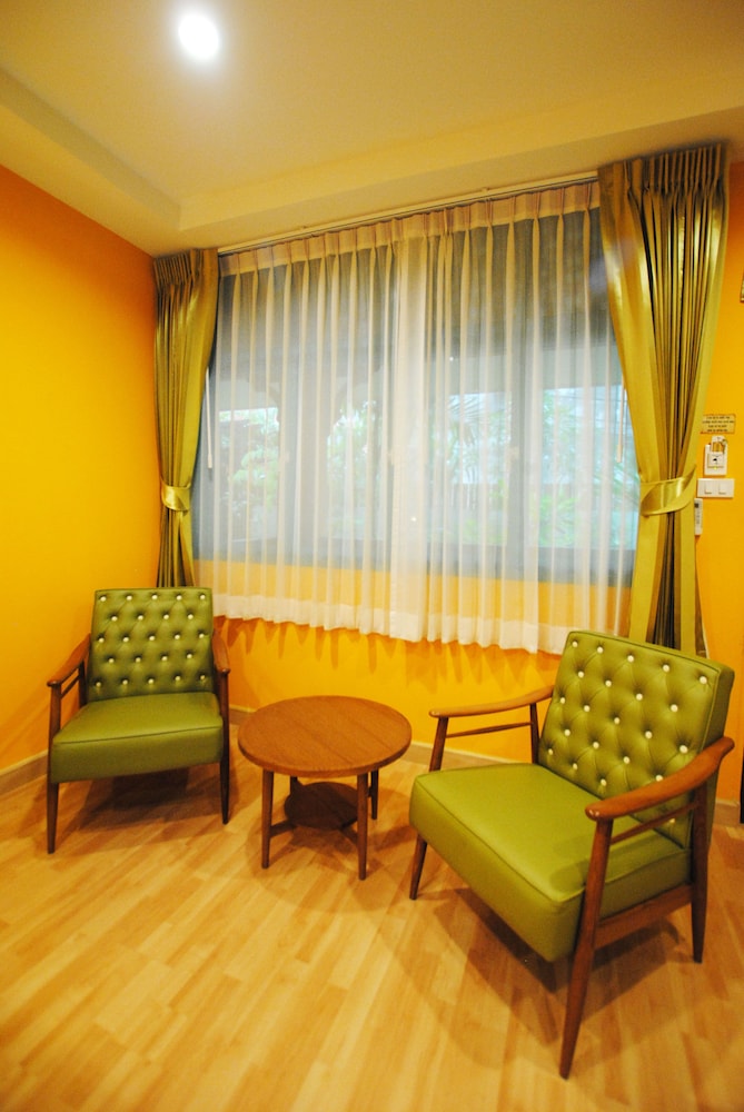 Focal Local Bed And Breakfast 27/50