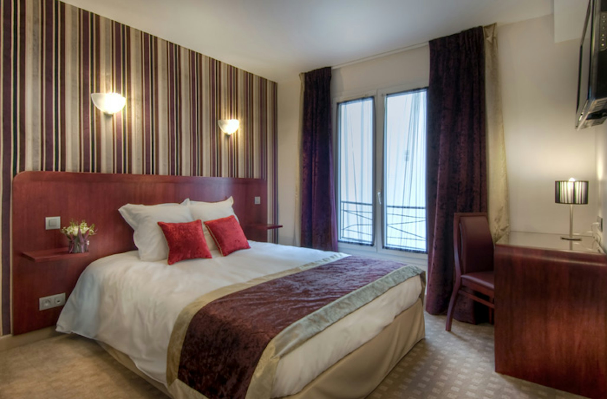Hotel Opera D antin 12/31