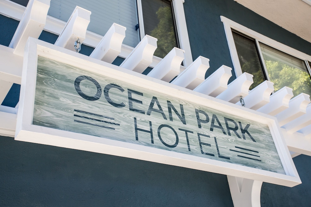 Ocean Park Hotel 2/50