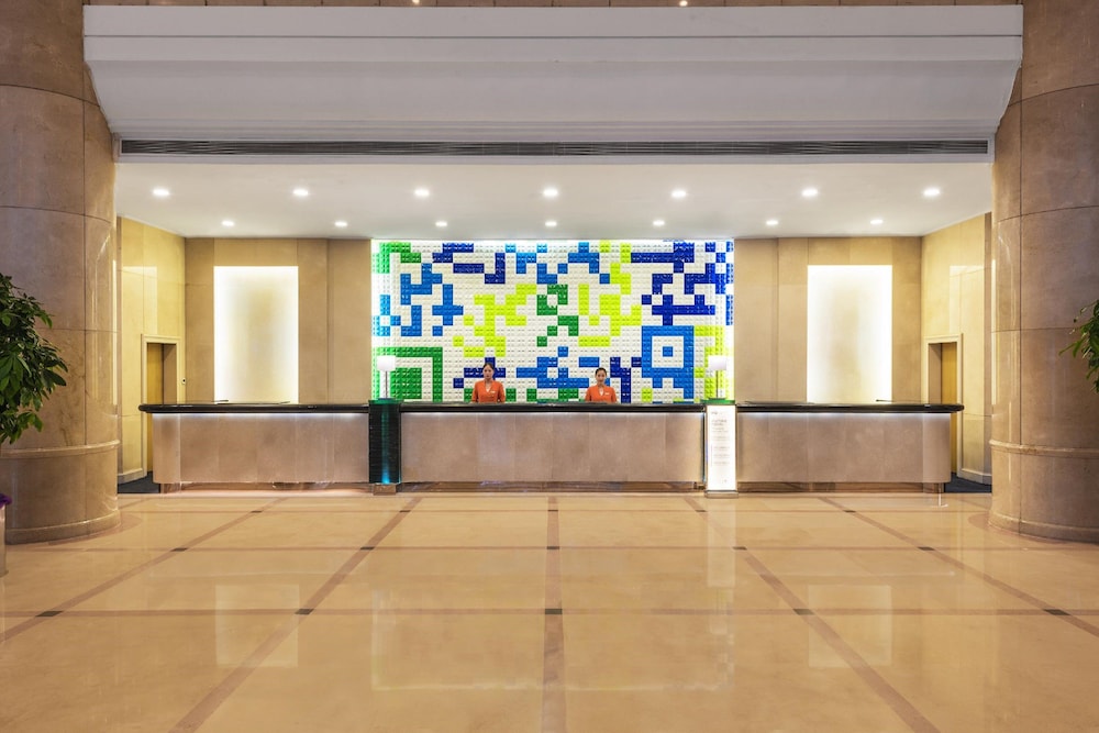 Holiday Inn Chang An West 7/73