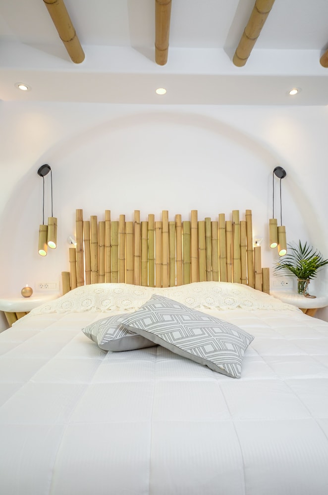 Naxos Island Escape Suites 13/71