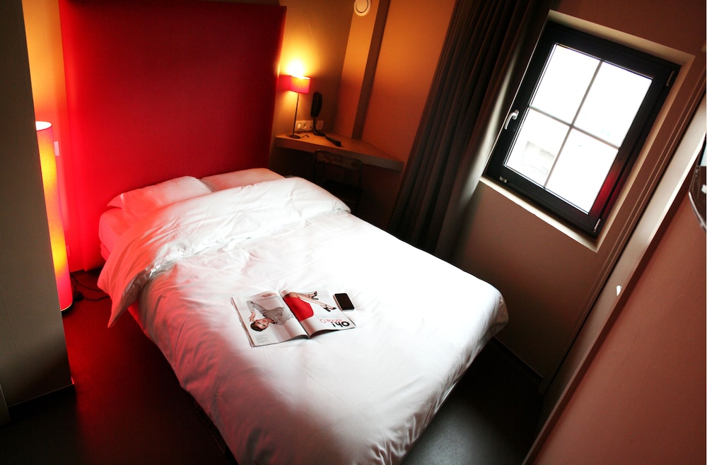 7Art Hotel 39/75