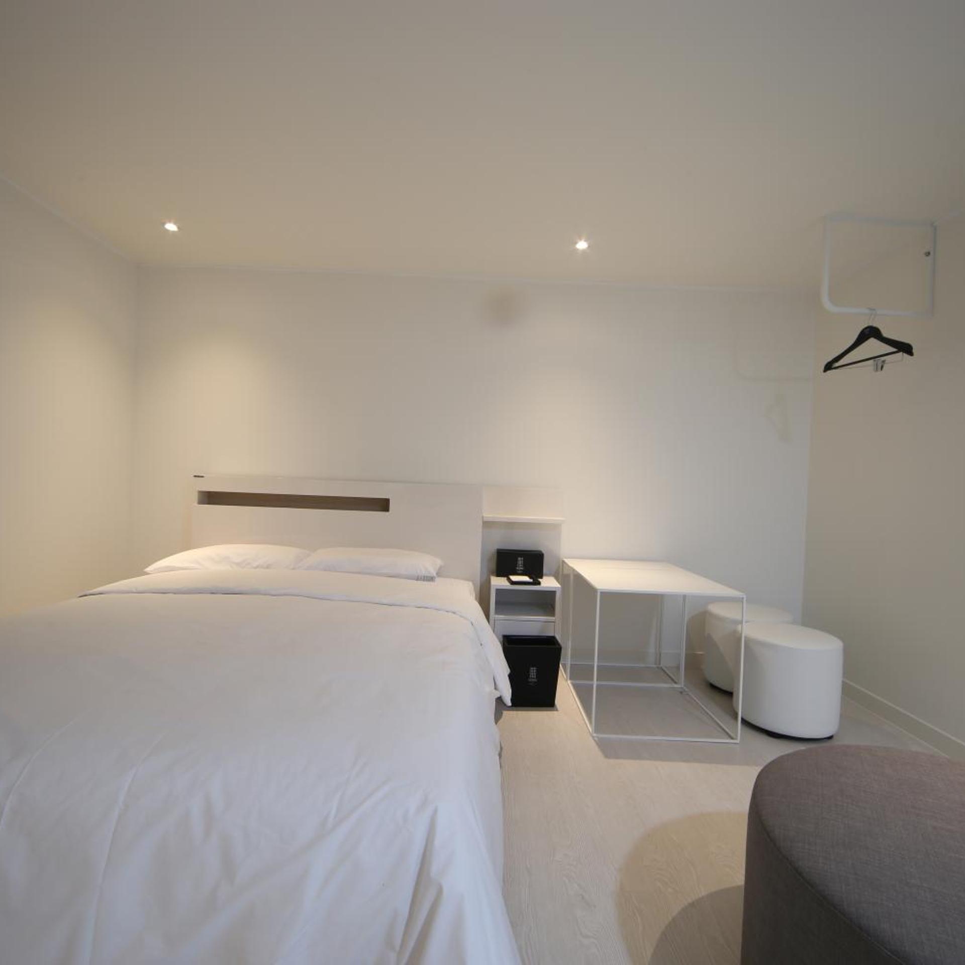 Soho Hotel 22/68