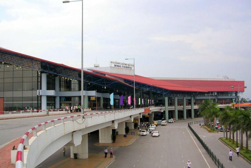Avs Noibai Hotel 4/43