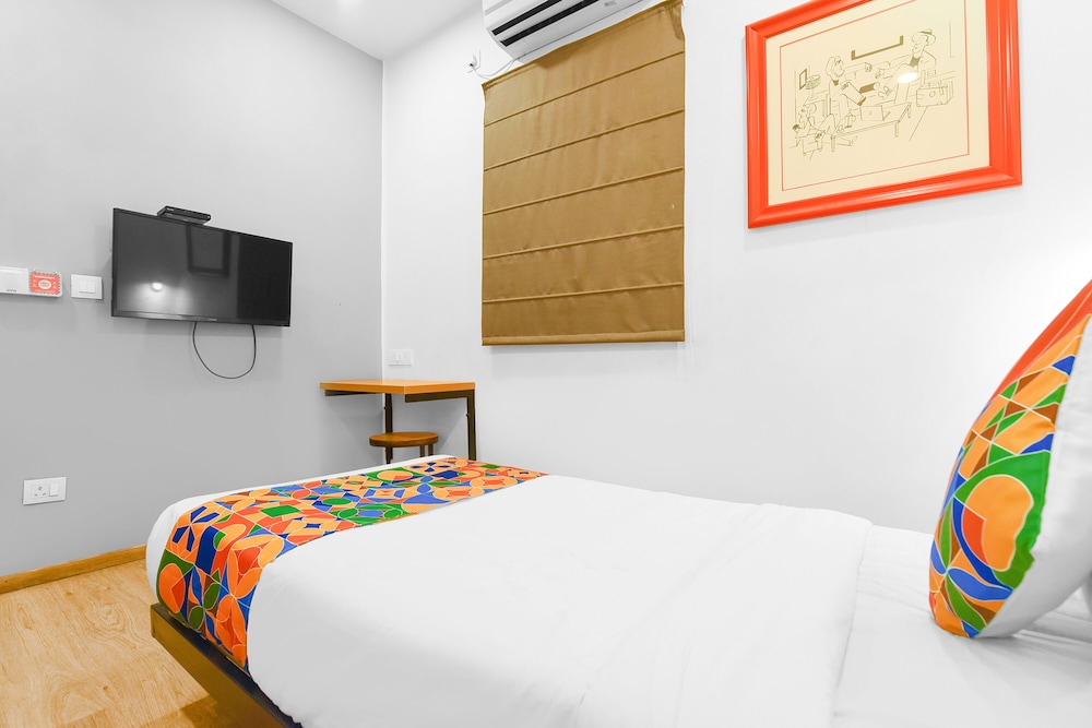 Akash Ganga Hotel 22/48