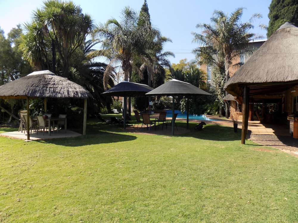 Aero Guest Lodge 55/68