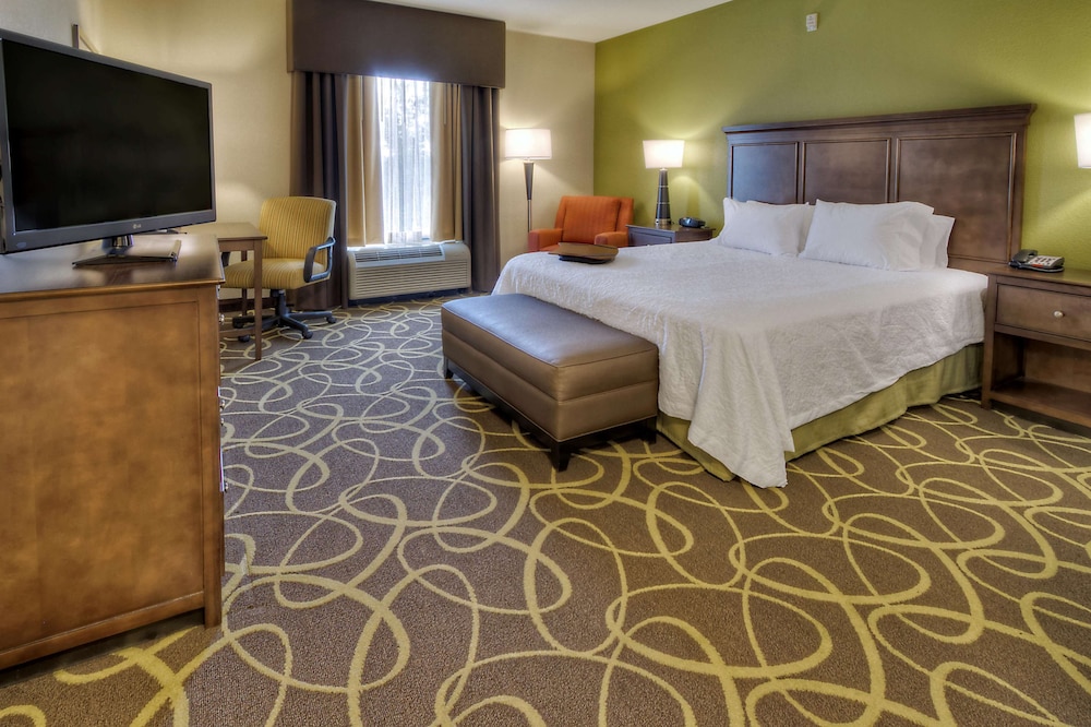 Hampton Inn And Suites Rochester/Henrietta 13/60