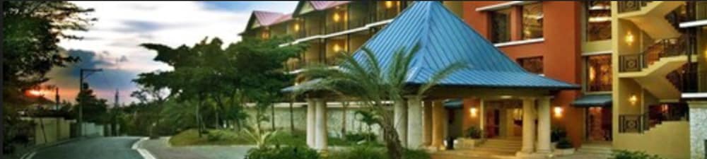 KARIBE HOTEL 4/42