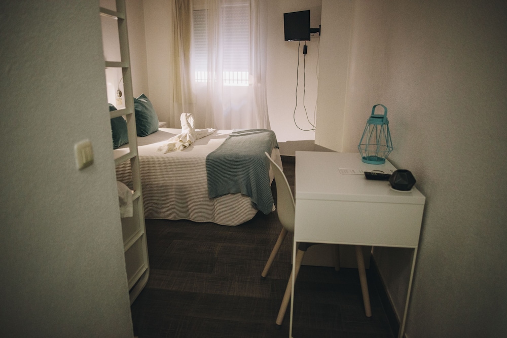 Hotel Nuro 41/67