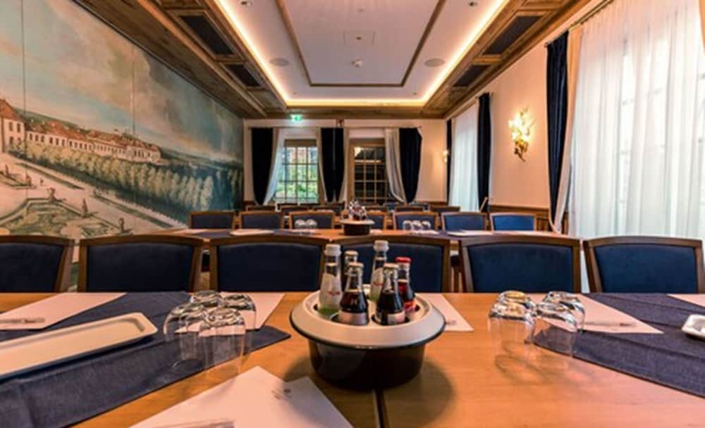 Hotel & Gaststätte Zum Erdinger Weissbräu 44/55