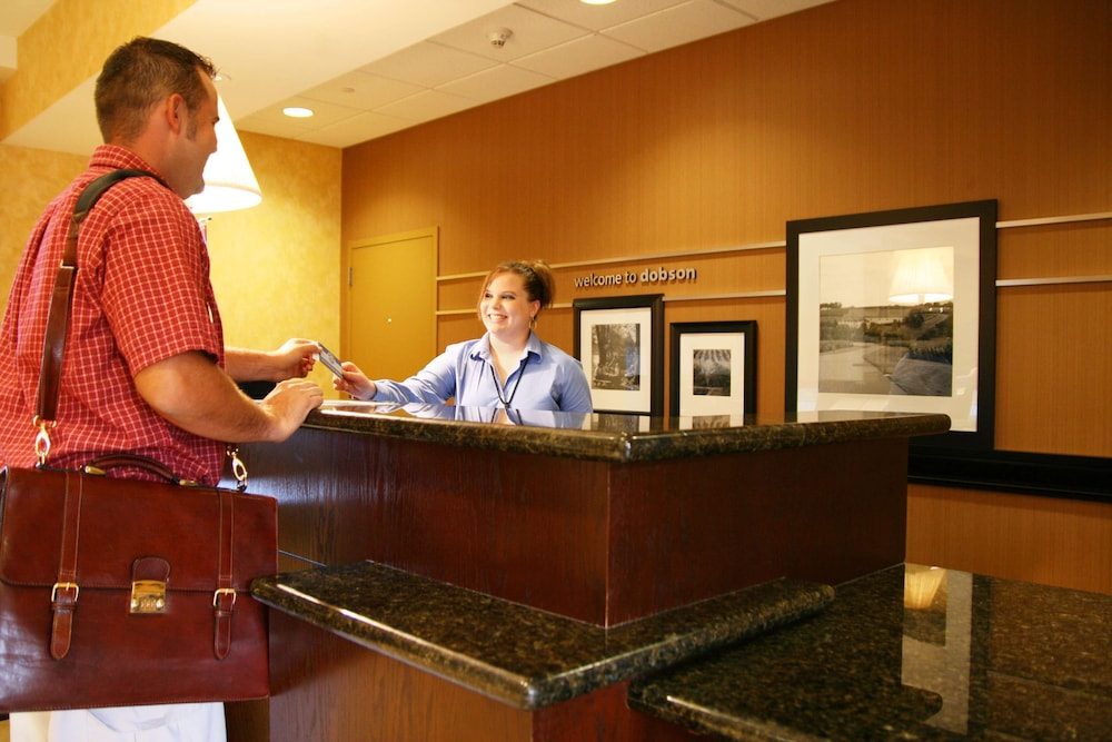 Lobby at HAMPTON INN SUITES DOBSON, DOBSON - NC
