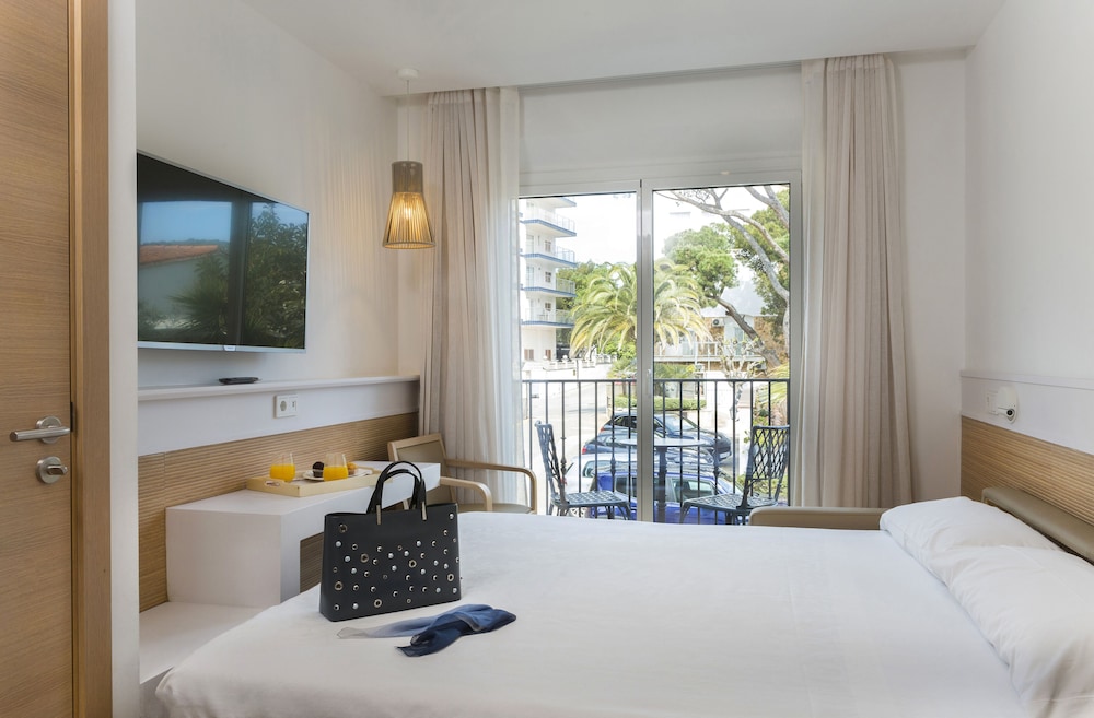 Junior Suite, Garden View