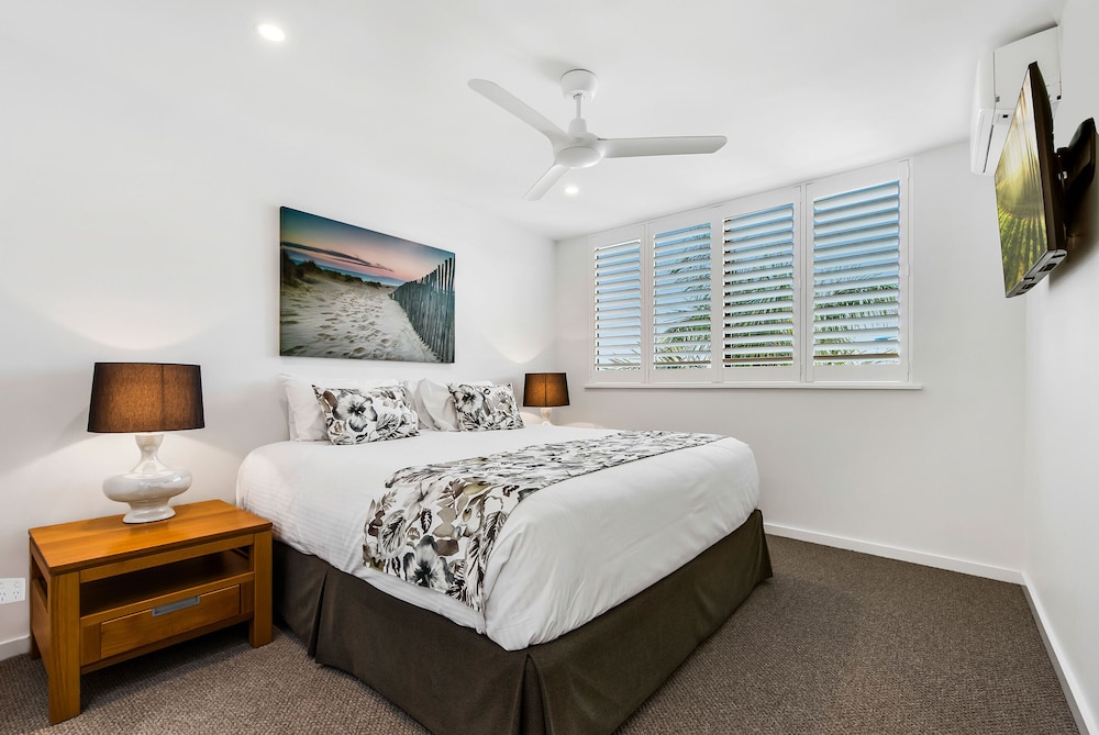 PENINSULAR BEACHFRONT RESORT 12/69
