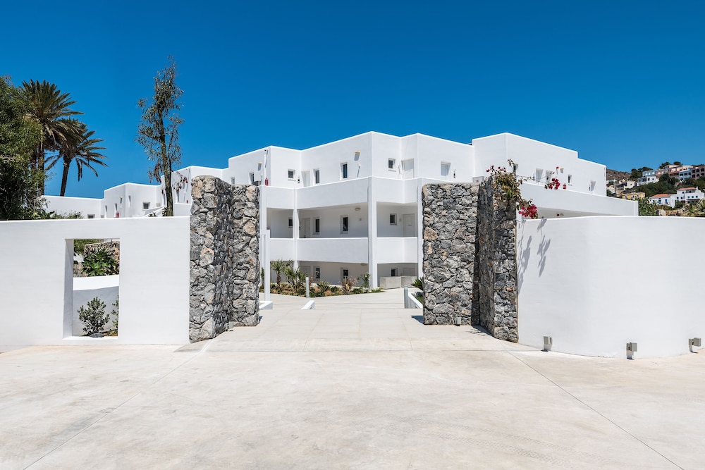 Kantouni Beach Hotel 41/49