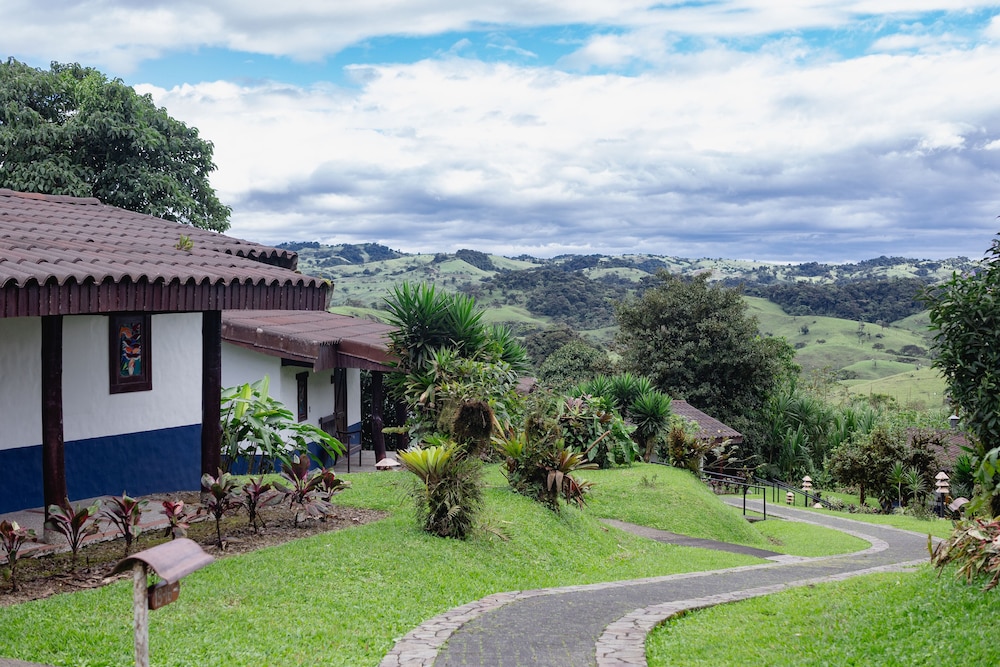 Villa Blanca Cloud Forest Resort and Nature Reserve 66/73