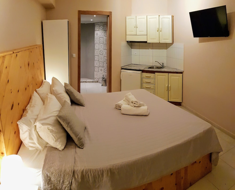 Anemos Hotel 10/59