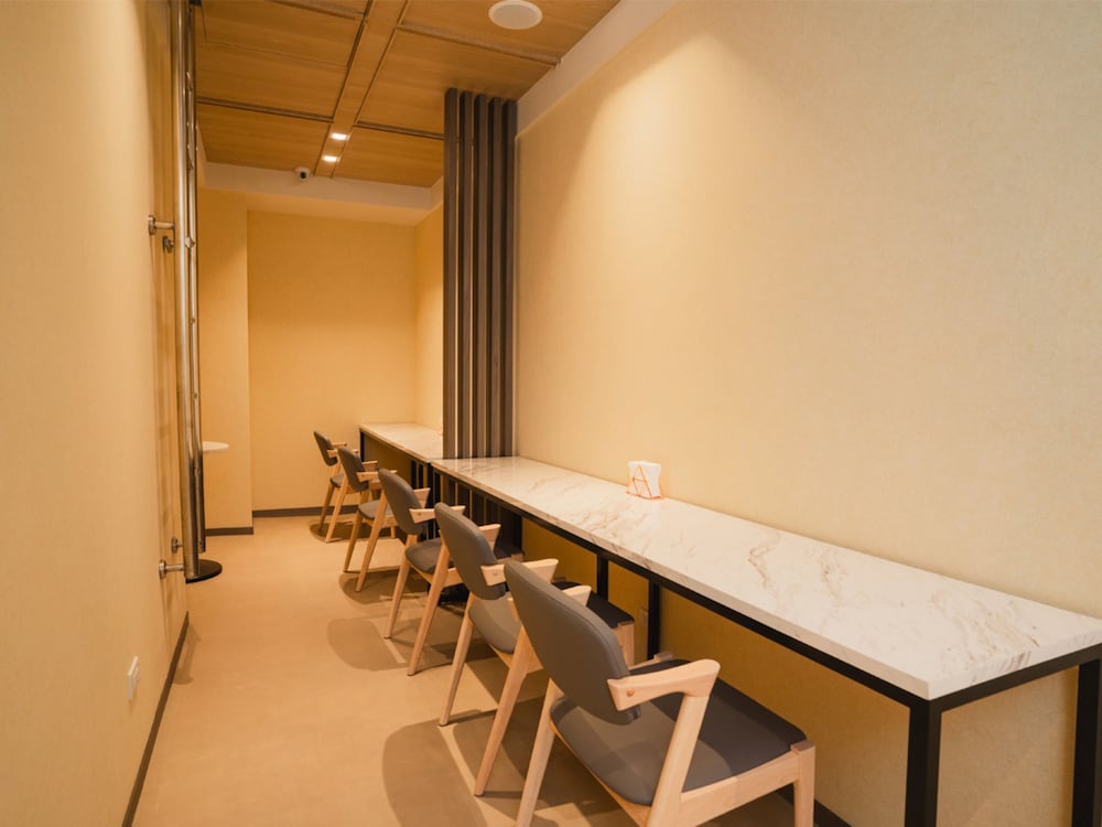 Royal Rose Hotel Zhongshan 32/44