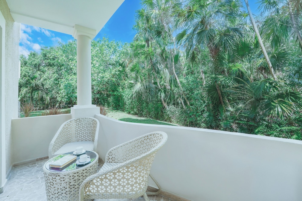 Grand Palladium White Sand Resort Spa All Inclusive 24/50