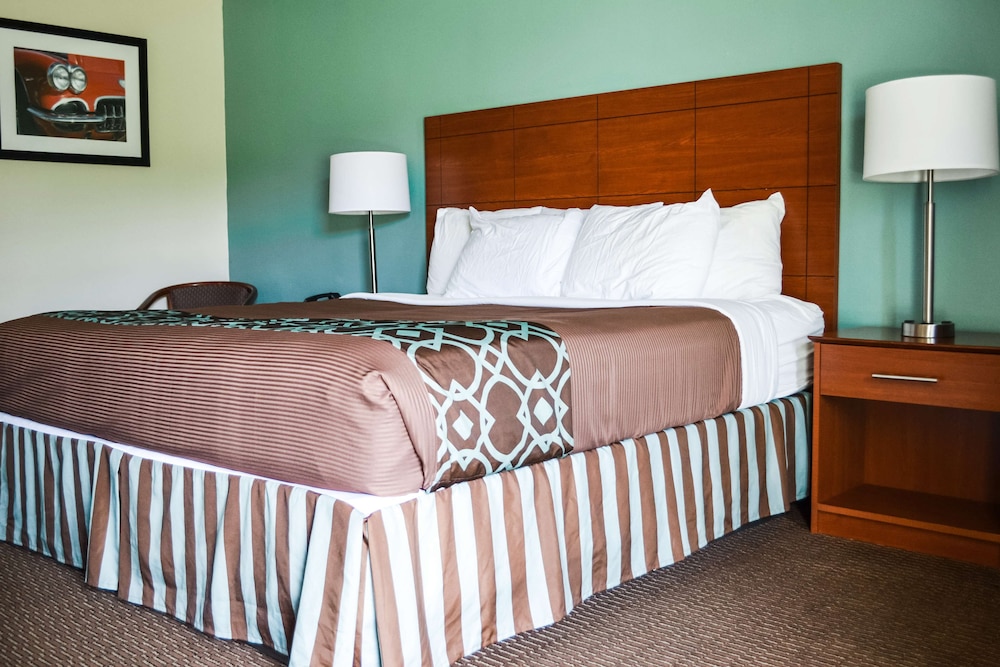 Surestay Hotel By Best Western Bowling Green North 10/25