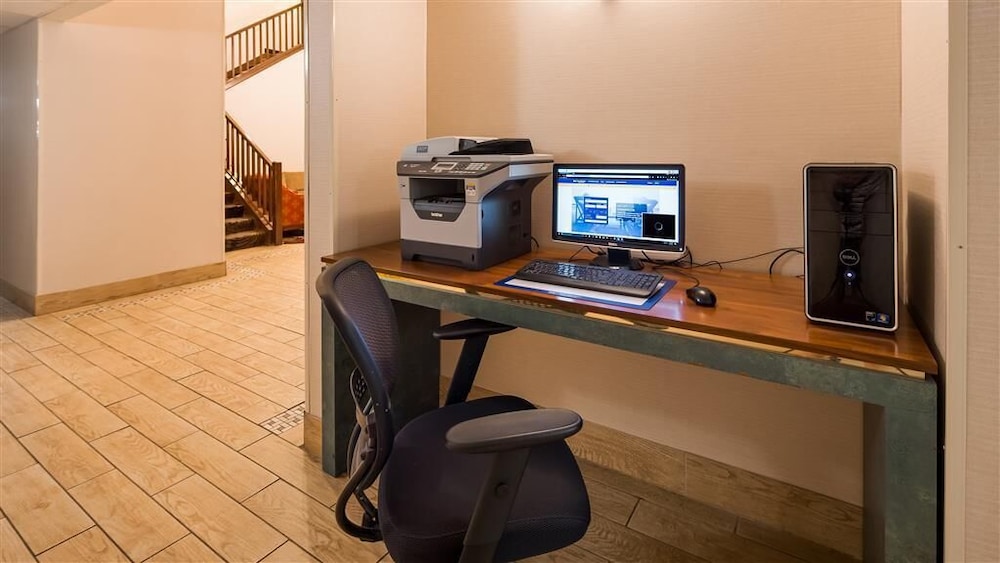 Country Inn & Suites by Radisson, Pickerington, OH 39/47