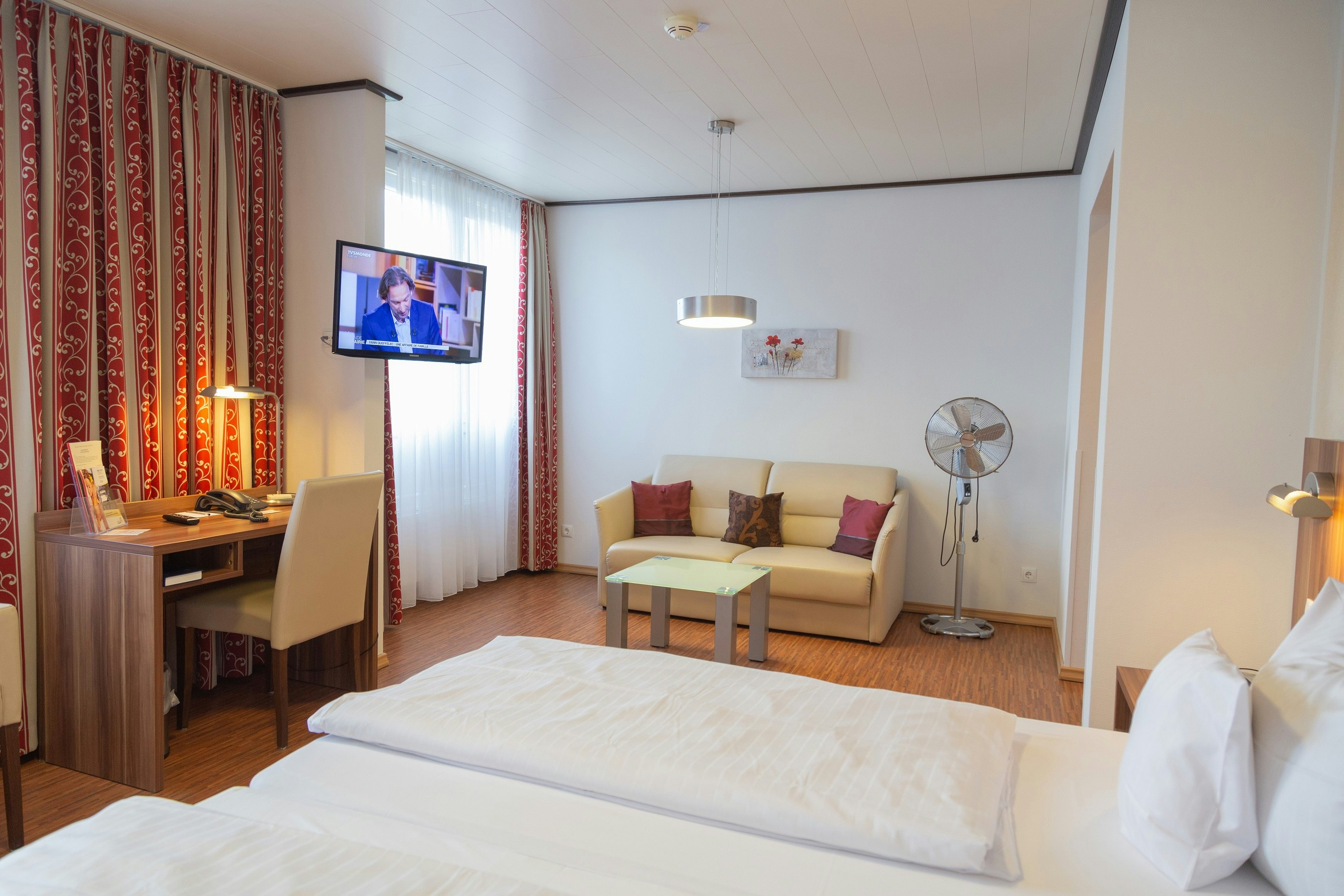 Hotel Ebertor 30/54