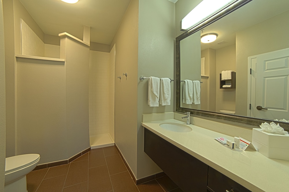 جناح استوديو بمطبخ، Staybridge Suites Houston-Nasa/Clear Lake 5/7