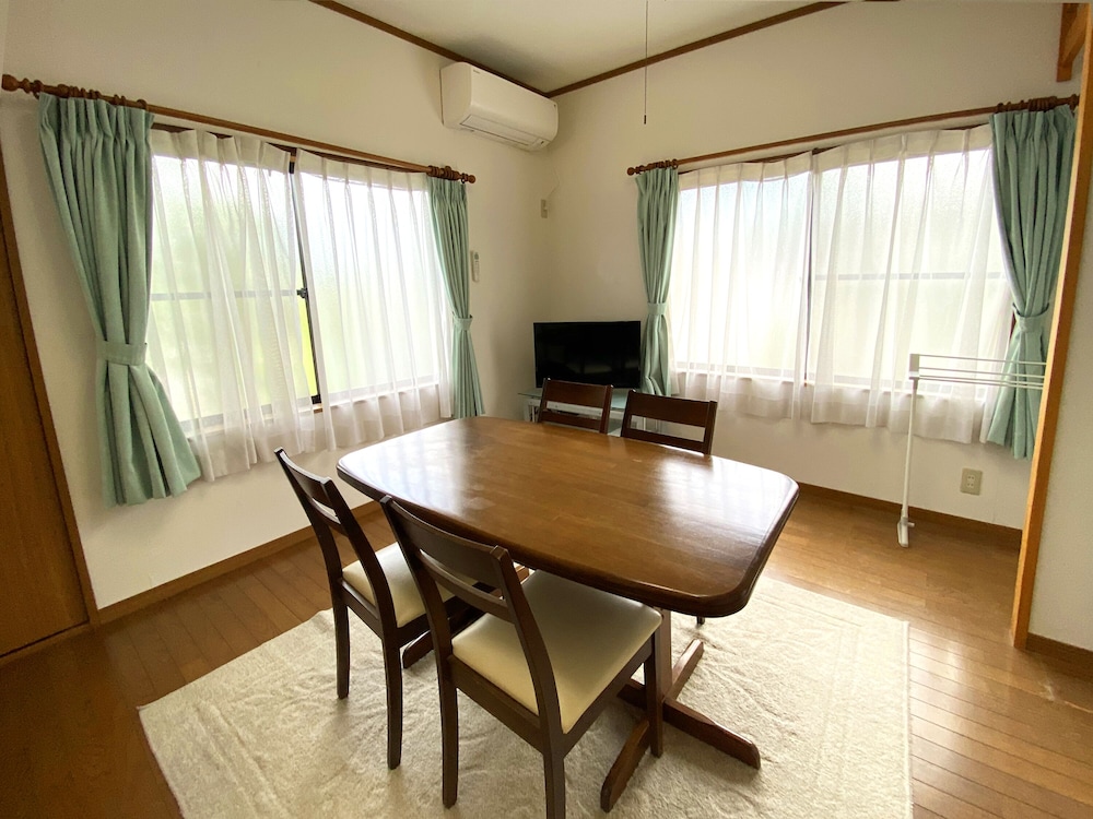 Hasuwa Inn 33/50