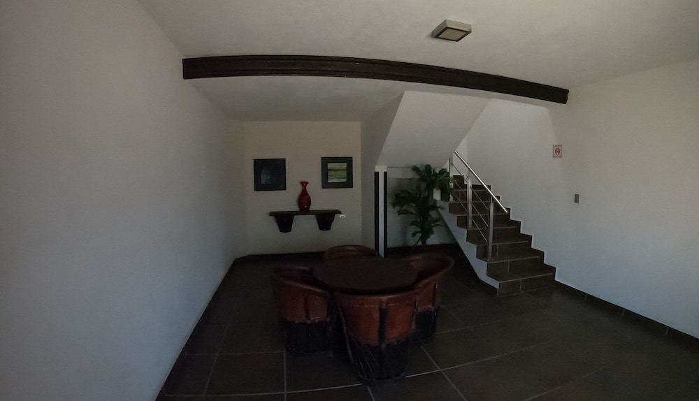 The Latit Hotel Queretaro 16/40